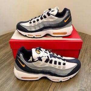 NEW - Men’s Nike Air Max 95 SE.